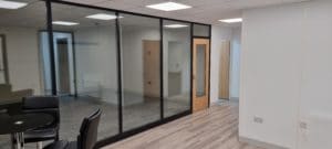 Energy bolting glass partition